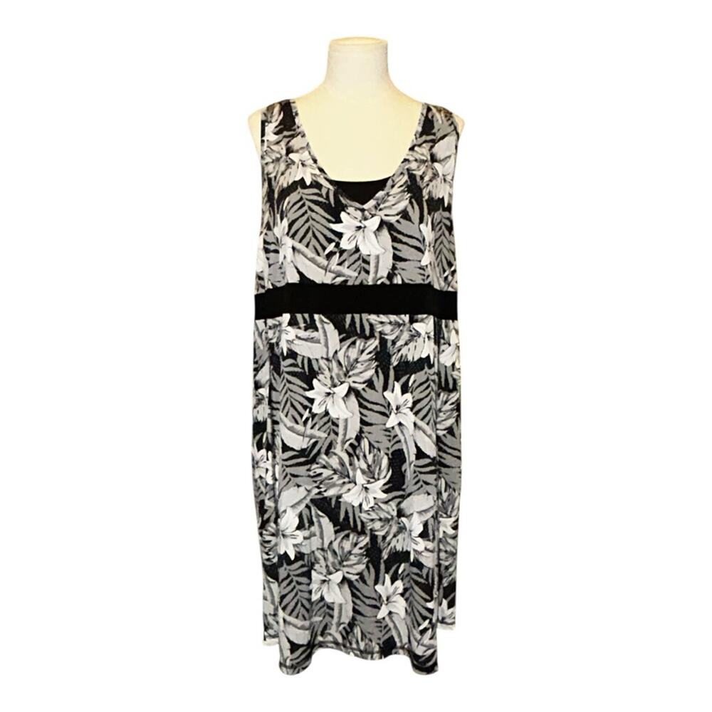 Tek Gear Women’s Athletic Dress Size 2X Black/Gray Built-in Bra Casual Stretchy